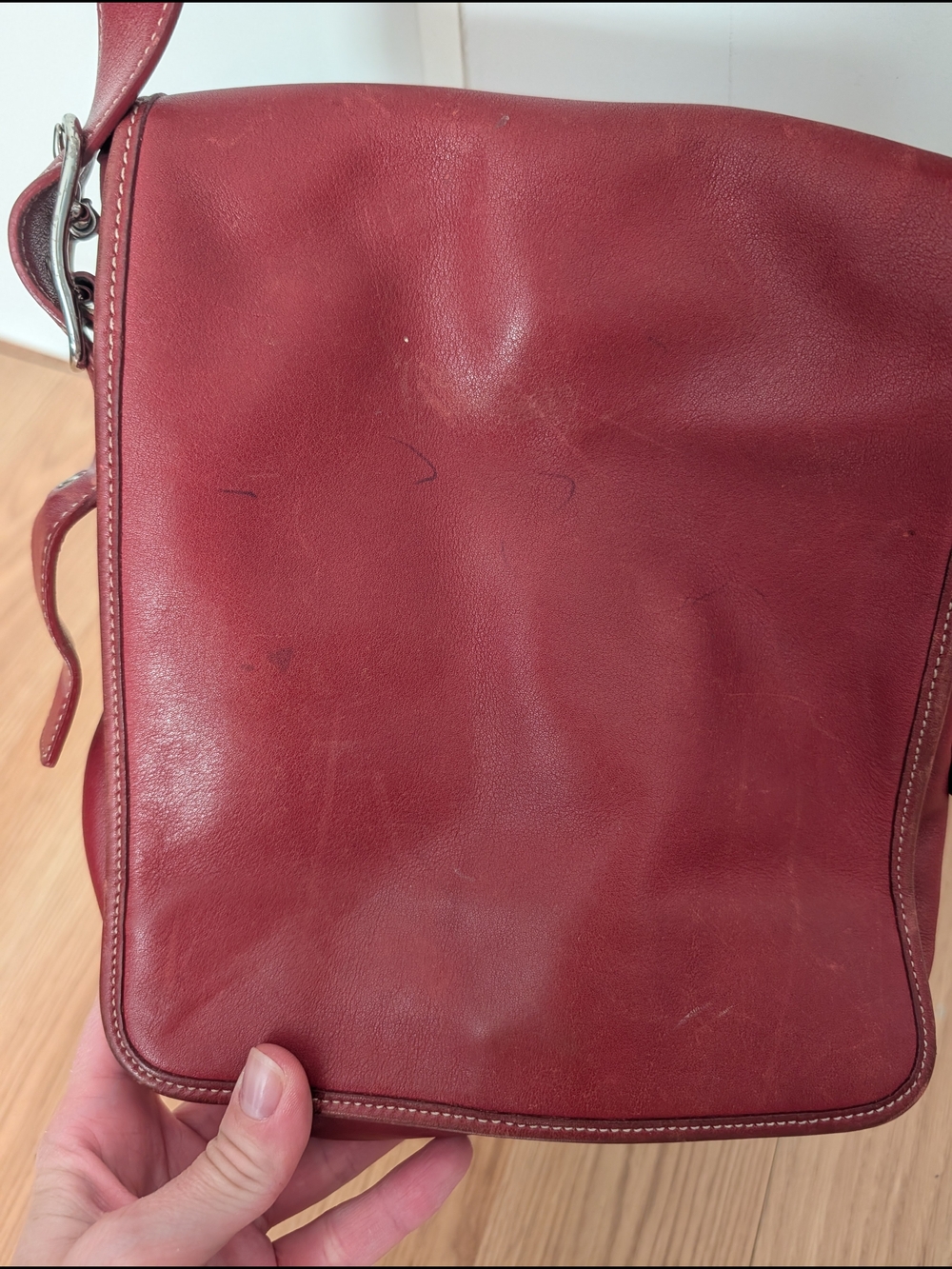 Coach Red Leather Hobo Bag with Signature Canvas Lining - Picture 2 of 5